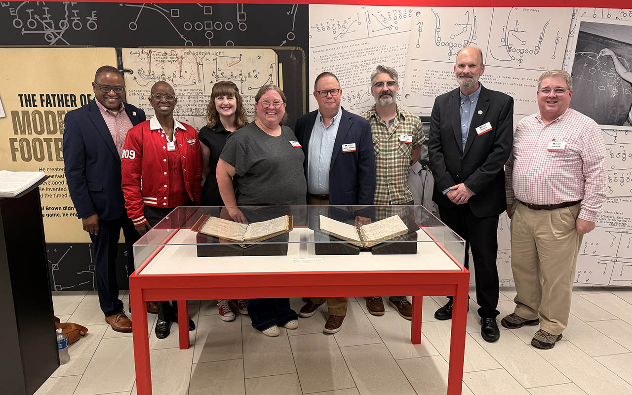 The group of Librarians and staff members at the Cradle of Coaches event. 